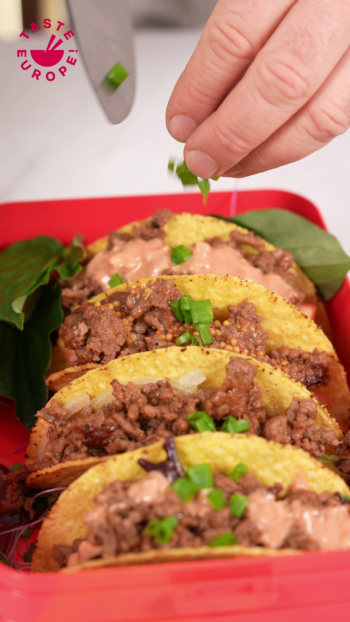 ヨーロッパ産お肉のトリオ・タコスボックス