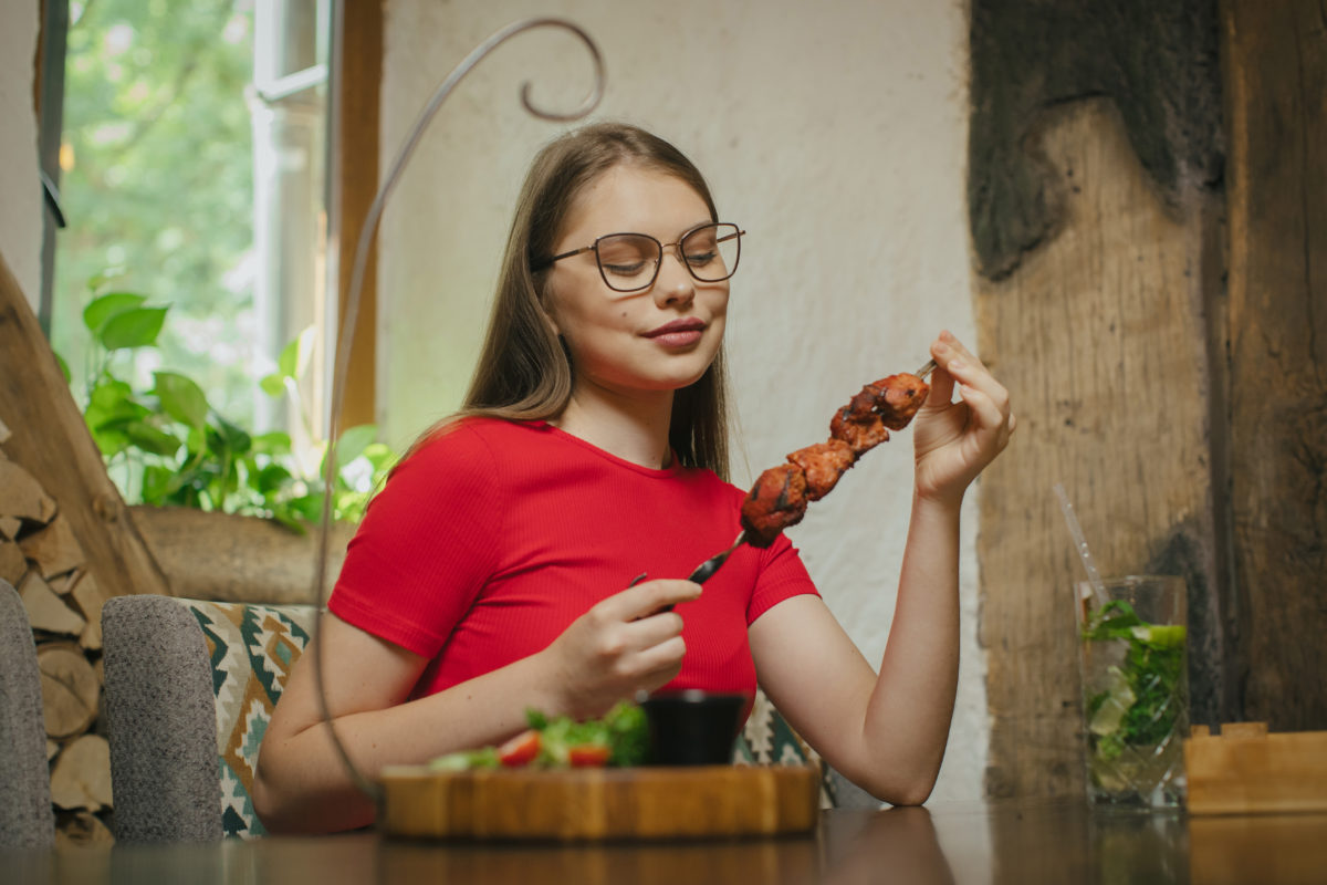 お皿の上でも…春の衣替え！